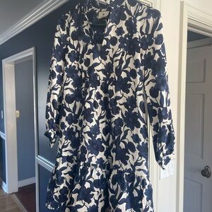 Tuckernuck xxs Eeuc!!! Women’s Blue Floral Tiered Dress